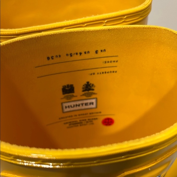 Hunter Kids Yellow Rain Boots - Picture 5 of 7